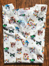 Load image into Gallery viewer, Cat Medical Scrub Top Selfie Beach Vacation Unisex Style for Men & Women