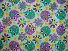 Load image into Gallery viewer, Owls Flowers Medical Scrub Top Unisex Style for Men & Women