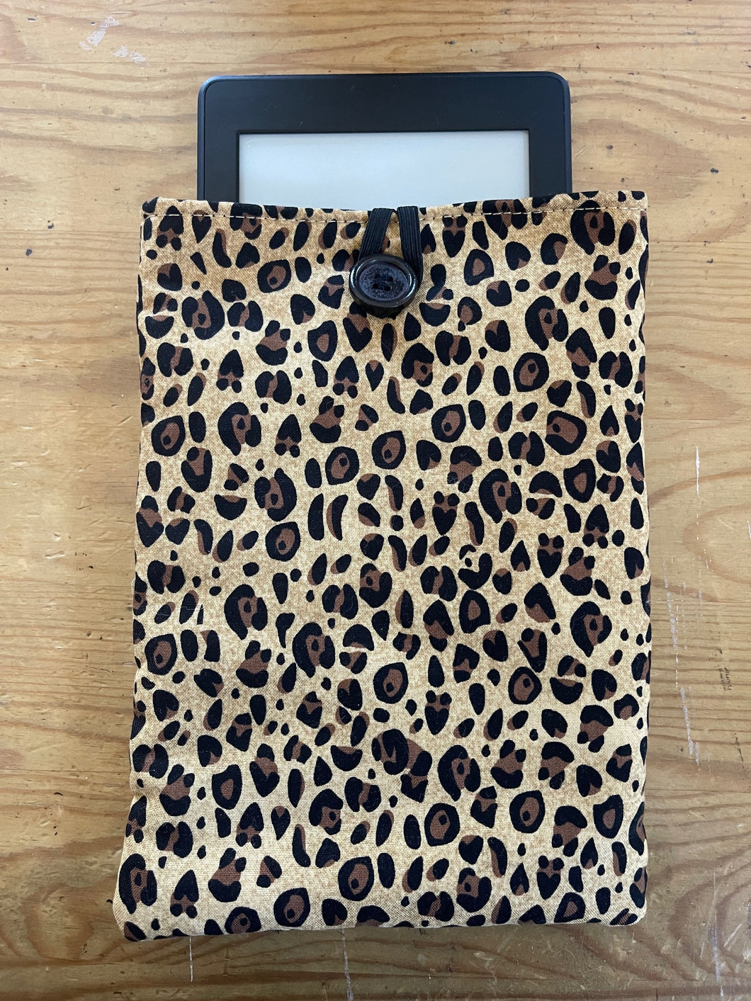 CHEETAH ANIMAL SKIN KINDLE SLEEVE SOFT & PADDED 6