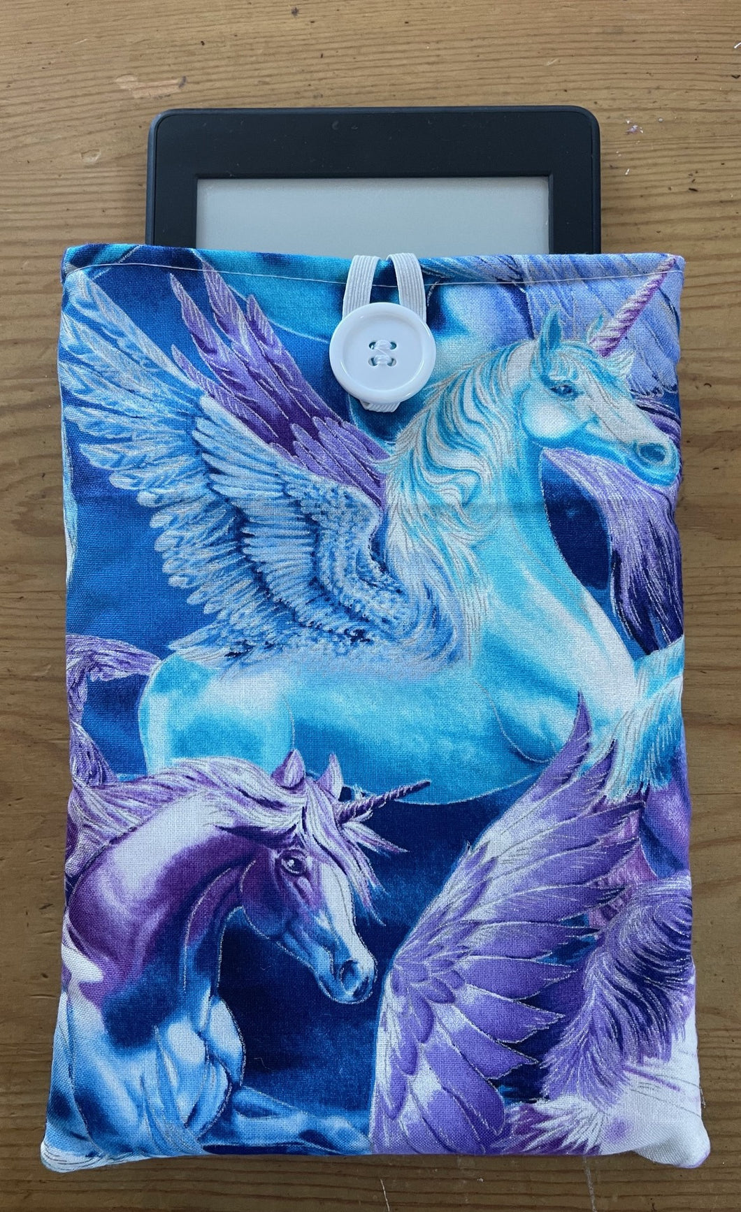 FANTASY UNICORNS KINDLE SLEEVE SOFT & PADDED 6