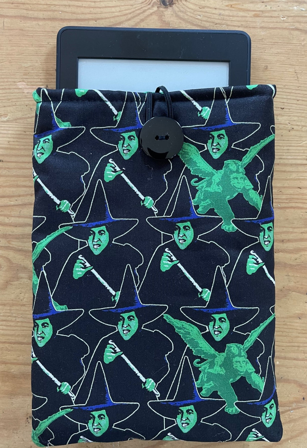 WICKED WITCH WIZARD OF OZ INSPIRED KINDLE SLEEVE SOFT & PADDED 6