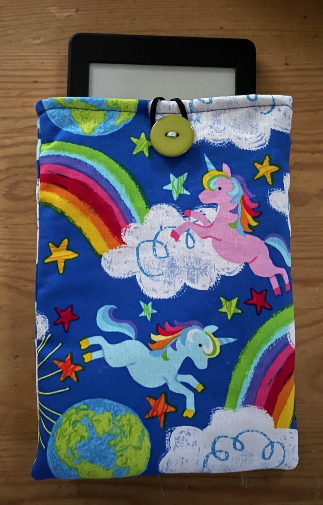 UNICORNS & RAINBOWS SLEEVE SOFT & PADDED 6