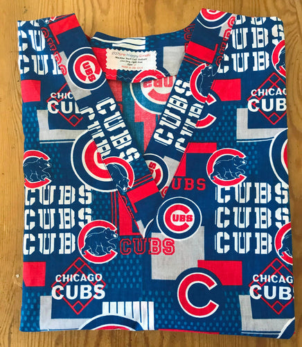 Size Large Chicago Cubs Baseball Scrub Top Unisex Style Shirt for Men & Women